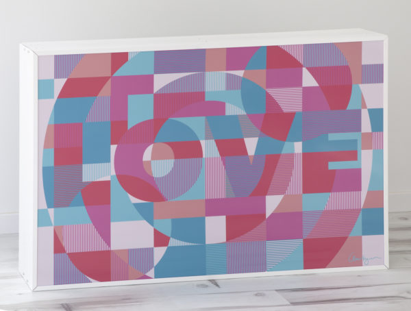 Edición limitada 1/100 Arte digital mensaje Encriptado «Love» en caja de luz